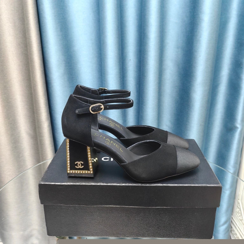Ch*el high heels